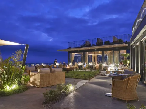 Les Suites at Cliff Bay PortoBay