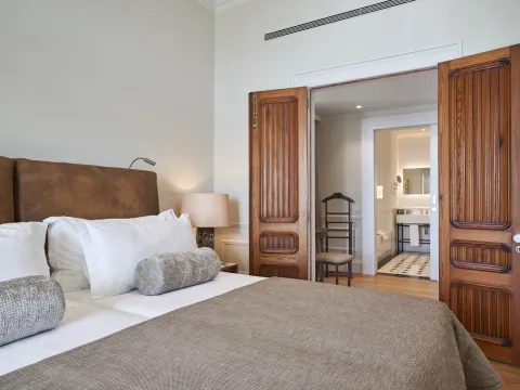 Les Suites at Cliff Bay PortoBay